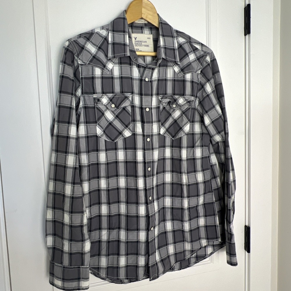 American Eagle Outfitters Shirt Men Plaid Pearl Snaps Vintage Fit Sz M Flip Cuff